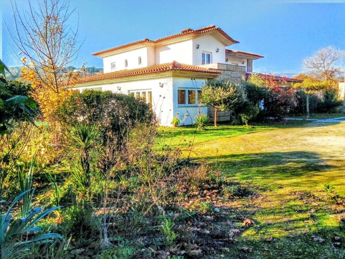 Casa Vale Do Rio Ovil Bed & Breakfast Baiao Exterior photo