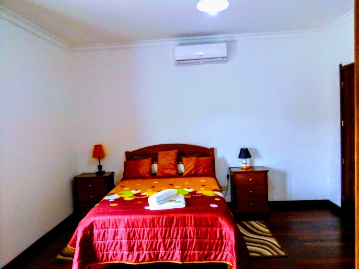 Casa Vale Do Rio Ovil Bed & Breakfast Baiao Exterior photo