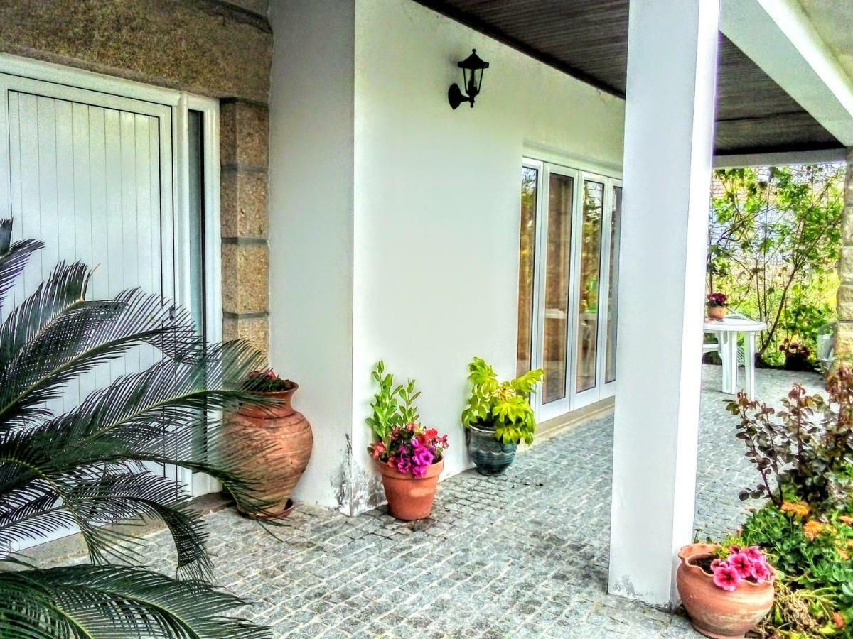 Casa Vale Do Rio Ovil Bed & Breakfast Baiao Exterior photo